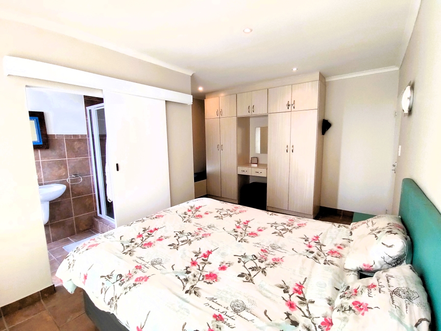 To Let 3 Bedroom Property for Rent in Shelley Point Western Cape